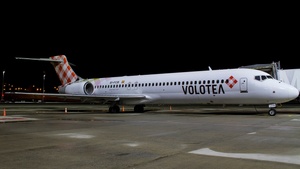 Photo of EI-FCB - Boeing 717-2BL operated by Volotea