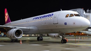 Photo of D-ASXL - Boeing 737-8EH operated by SunExpress Germany