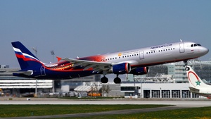 Photo of VP-BTL - Airbus A321-211 operated by Aeroflot
