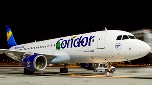 Photo of D-AICH - Airbus A320-212 operated by Condor