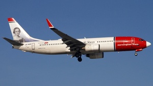 Photo of LN-NOP - Boeing 737-86N operated by Norwegian Air Shuttle