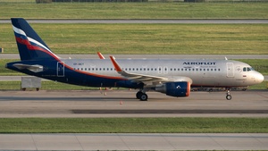 Photo of VP-BET - Airbus A320-214 operated by Aeroflot
