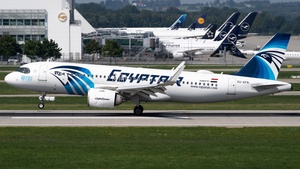 Photo of SU-GFN - Airbus A320-251N operated by Egyptair