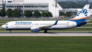 Photo of TC-SPB - Boeing 737-86Q operated by SunExpress
