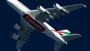 Photo of A6-EVJ - Airbus A380-842 operated by Emirates