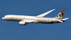 Photo of A6-BLL - Boeing 787-9 Dreamliner operated by Etihad Airways