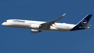 Photo of D-AIVA - Airbus A350-941 operated by Lufthansa