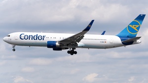 Photo of D-ABUC - Boeing 767-330(ER) operated by Condor