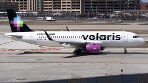 Photo of XA-VRO - Airbus A320-271N operated by Volaris