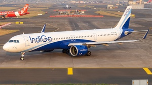 Photo of VT-IUH - Airbus A321-271NX operated by IndiGo