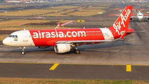 Photo of VT-VNS - Airbus A320-216 operated by Air India Express