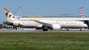 Photo of A6-BLS - Boeing 787-9 Dreamliner operated by Etihad Airways