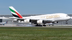 Photo of A6-EOM - Airbus A380-861 operated by Emirates