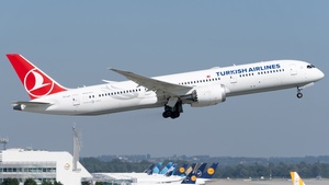 TC-LLF - Boeing 787-9 Dreamliner