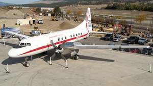 Photo of N580HW - Convair CV-580 operated by Honeywell International Inc.