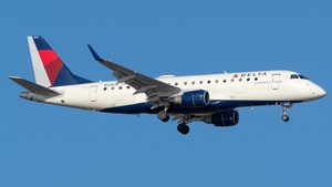 Photo of N220JQ - Embraer ERJ-175LR operated by Delta Connection (opb Republic Airways)