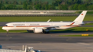 Photo of 10+03 - Airbus A350-941(CJ) operated by German Air Force