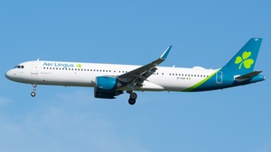 Photo of EI-XLW - Airbus A321-253NY operated by Aer Lingus