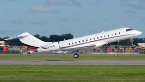 Photo of CS-GLN - Bombardier Global 6500 operated by NetJets Europe