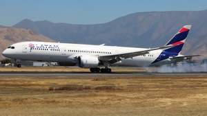 Photo of CC-BGF - Boeing 787-9 Dreamliner operated by LATAM Airlines