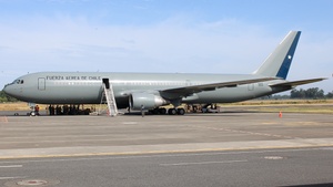 Photo of 985 - Boeing 767-3Y0(ER) operated by Chilean Air Force
