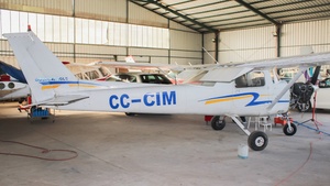 Photo of CC-CIM - Cessna 152 operated by Academia de Vuelo Golden Eagle