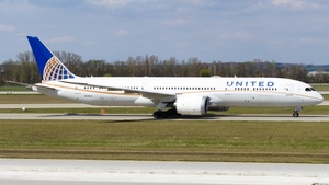 Photo of N13954 - Boeing 787-9 Dreamliner operated by United Airlines