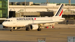 Photo of F-GKXP - Airbus A320-214 operated by Air France