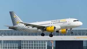 Photo of EC-MKX - Airbus A319-112 operated by Vueling