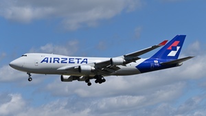 Photo with serial 25781 - Boeing 747-48EF