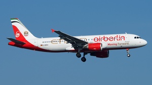 Photo of D-ABDU - Airbus A320-214 operated by Air Berlin