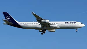 Photo of D-AIGT - Airbus A340-313 operated by Lufthansa