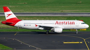 OE-LXB - Airbus A320-216