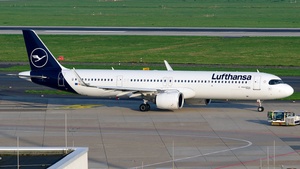 Photo of D-AIEI - Airbus A321-271NX operated by Lufthansa