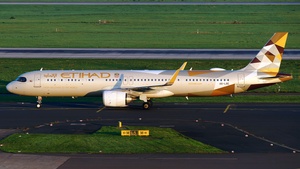 Photo of A6-LRE - Airbus A321-251NX operated by Etihad Airways