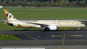 Photo of A6-PFH - Boeing 787-9 Dreamliner operated by United Arab Emirates Presidential Flight