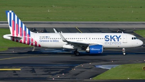 Photo of SX-WEB - Airbus A320-251N operated by Sky Express