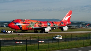 Photo of VH-OEJ - Boeing 747-438(ER) operated by Qantas