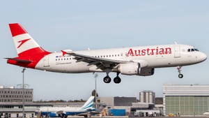 Photo of OE-LBK - Airbus A320-214 operated by Austrian Airlines