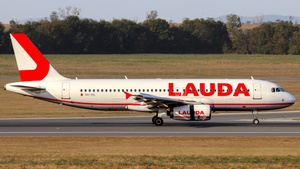 Photo with serial 3105 - Airbus A320-232