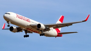 Photo of OE-LAY - Boeing 767-3Z9(ER) operated by Austrian Airlines