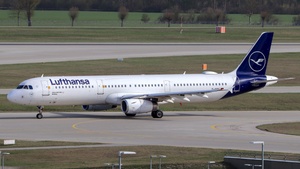 Photo of D-AIDC - Airbus A321-231 operated by Lufthansa
