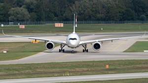 Photo of D-AIXM - Airbus A350-941 operated by Lufthansa