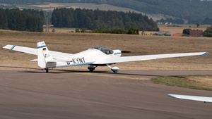 Photo of D-KYNT - Scheibe SF 25C Heubacher-Falke operated by Luftsportverein Grenzland