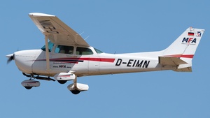 Photo of D-EIMN - Reims-Cessna F172P Skyhawk II operated by MFA Munich Flight Academy