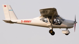 Photo of D-MMMY - Aeroprakt A-32 operated by Private