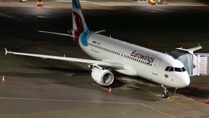 Photo of D-ABNU - Airbus A320-214 operated by Eurowings