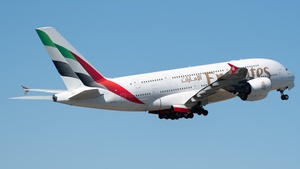 Photo of A6-EDF - Airbus A380-861 operated by Emirates