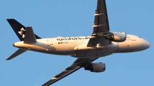 Photo of D-AILT - Airbus A319-114 operated by Lufthansa CityLine