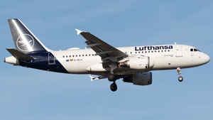 Photo of D-AILH - Airbus A319-114 operated by Lufthansa